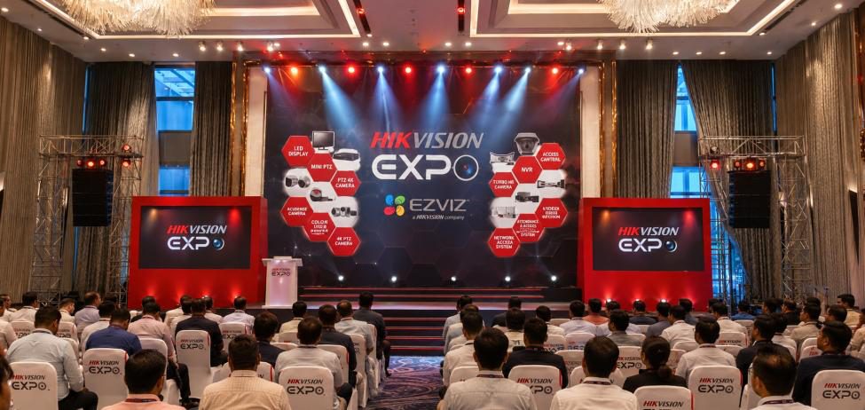 TESEC 10 Years summit entrance